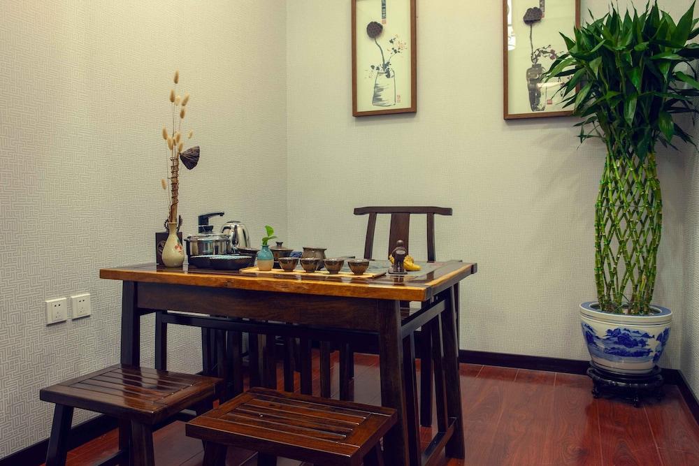 Vision Hotel Beijing Bagian luar foto
