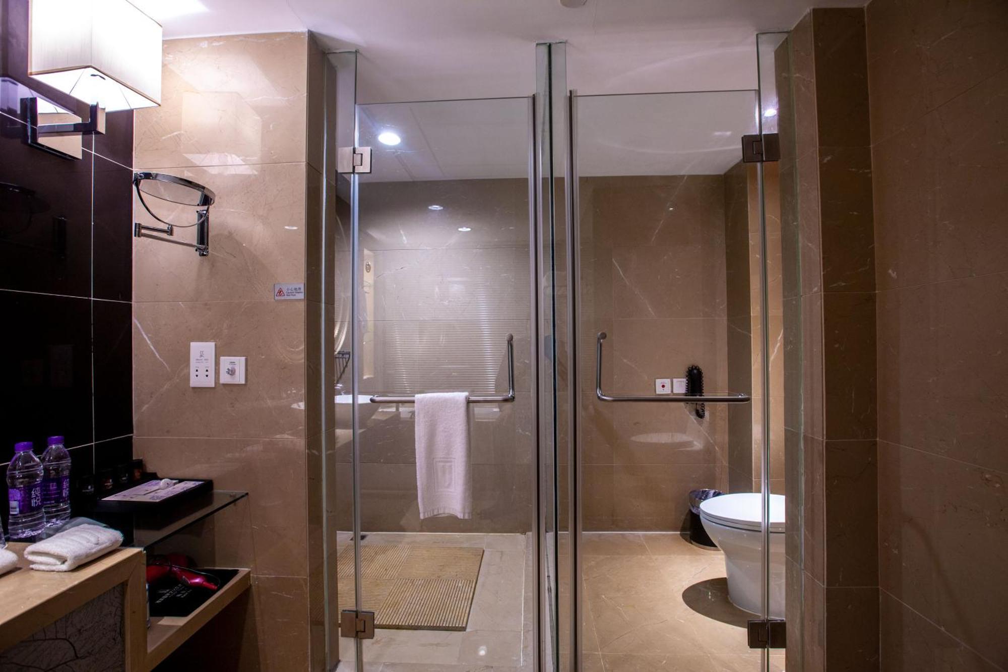 Vision Hotel Beijing Bagian luar foto