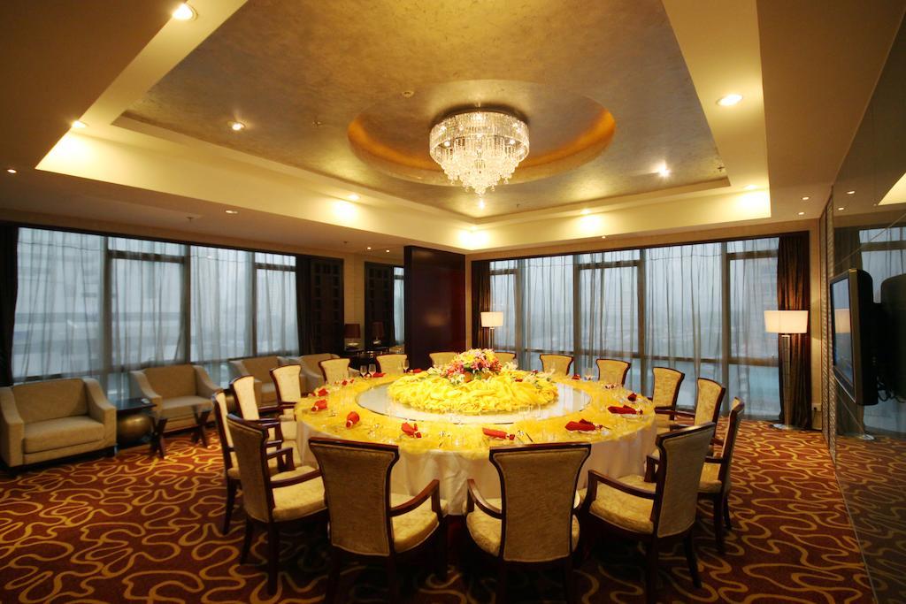 Vision Hotel Beijing Bagian luar foto