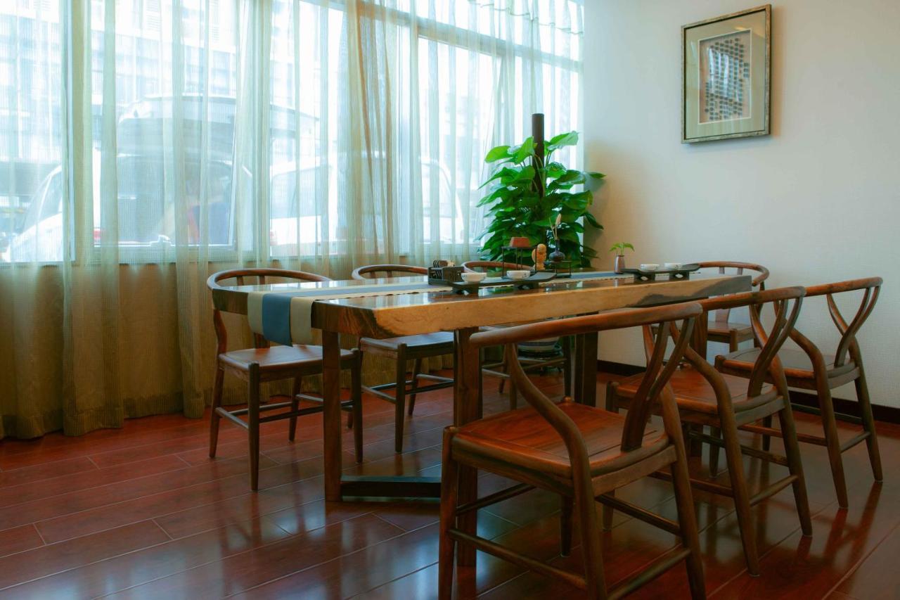 Vision Hotel Beijing Bagian luar foto